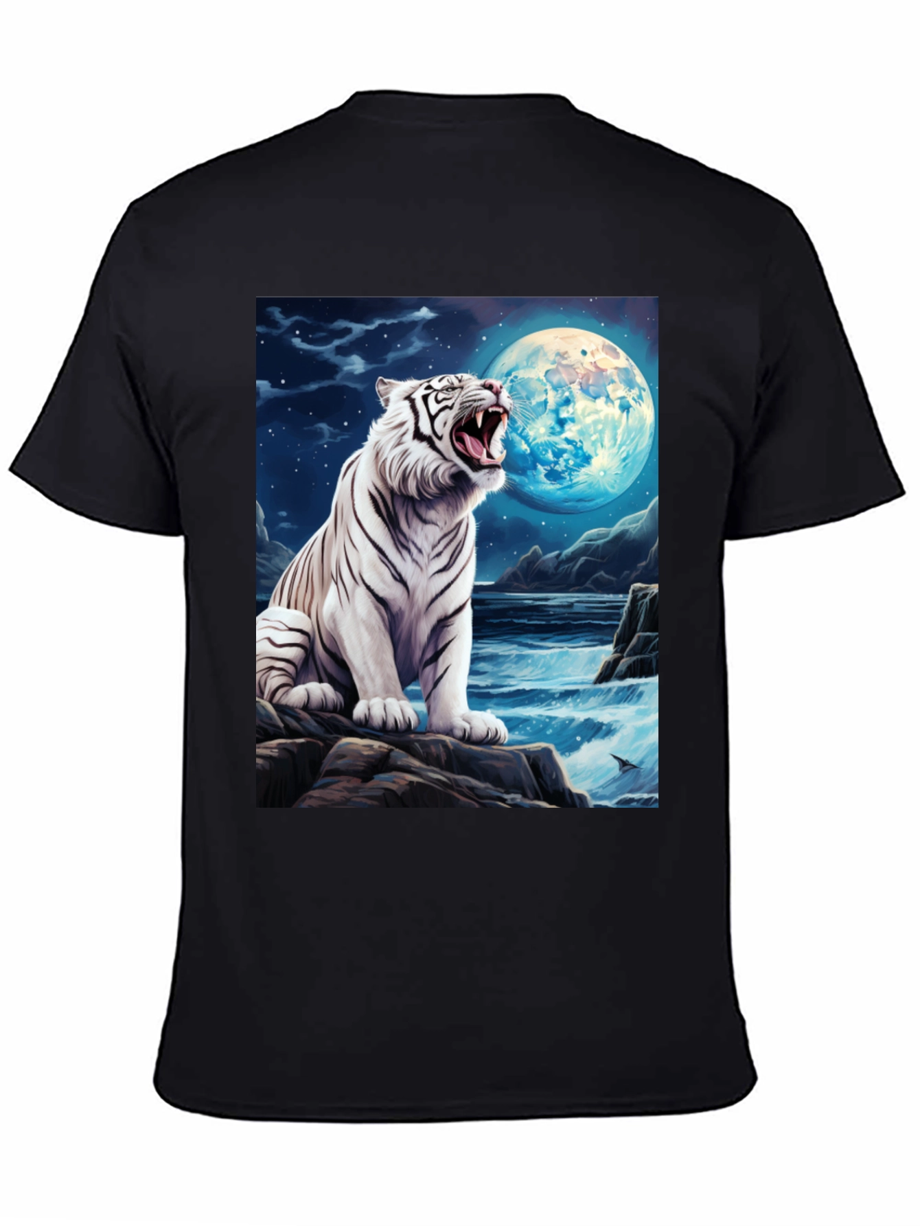 Camiseta Negra con Tigre Blanco y Luna