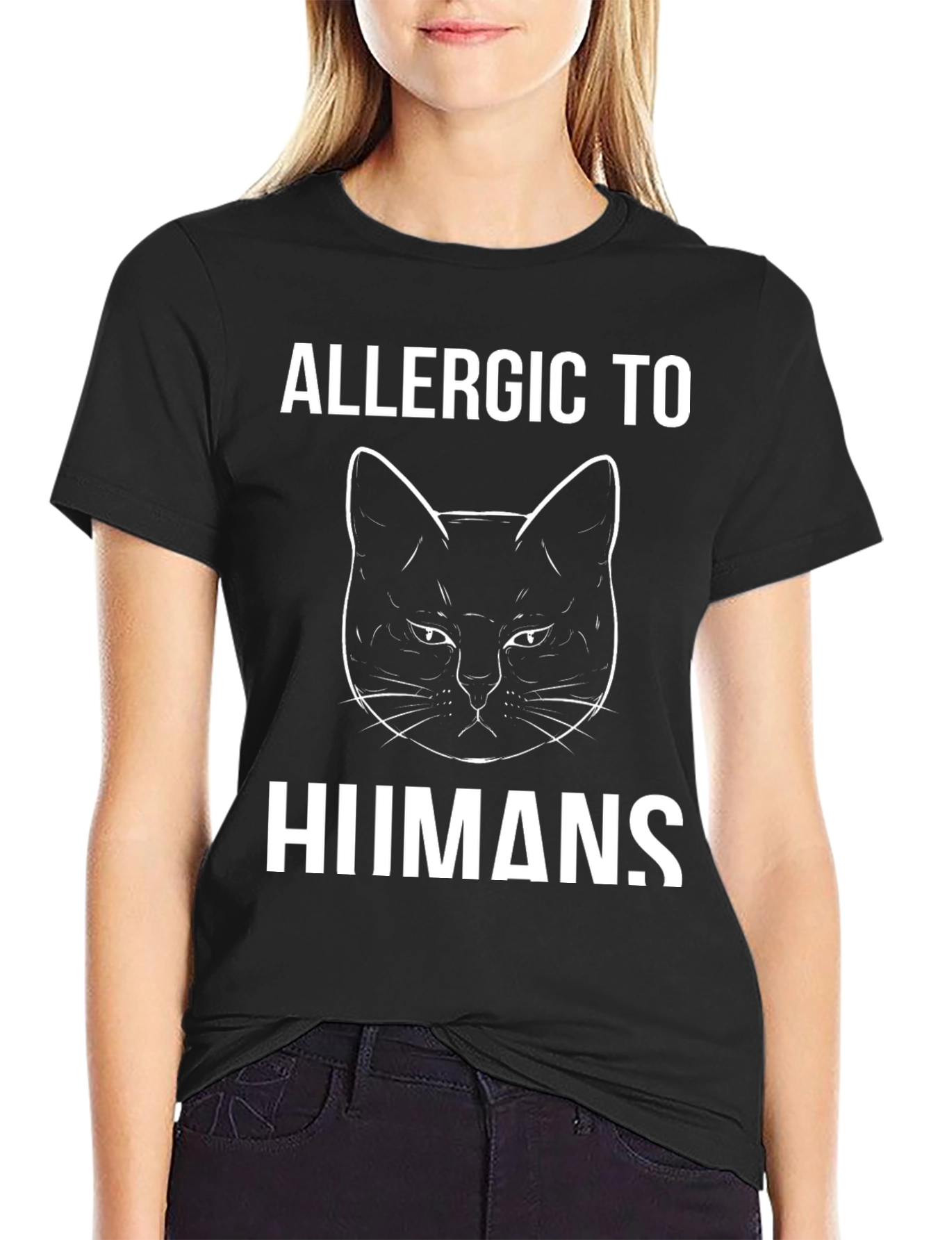 Camiseta Negra con Diseño de Gato Alérgico a Humanos