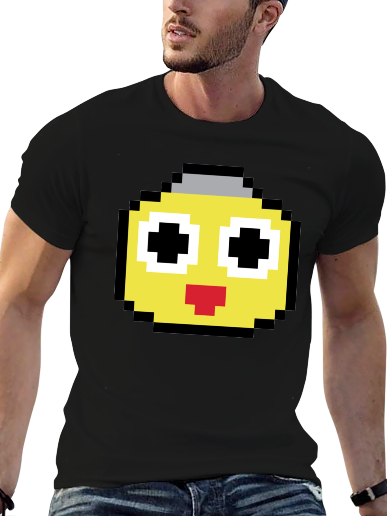 Camiseta Negra con Diseño Pixelado Amarillo