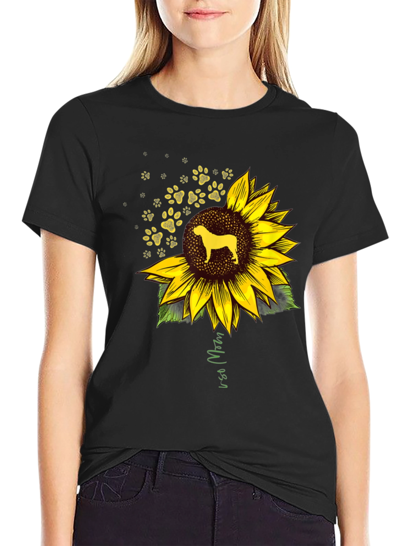 Camiseta Negra con Diseño de Girasol y Perro