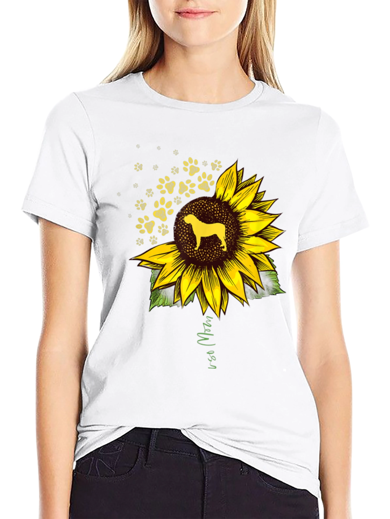 Camiseta Negra con Diseño de Girasol y Perro