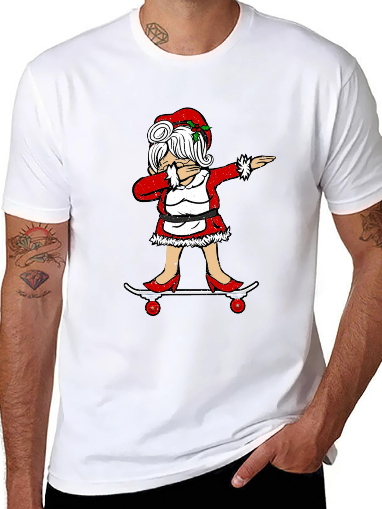 Camiseta Negra con Diseño Navideño Señora Claus Dabbing
