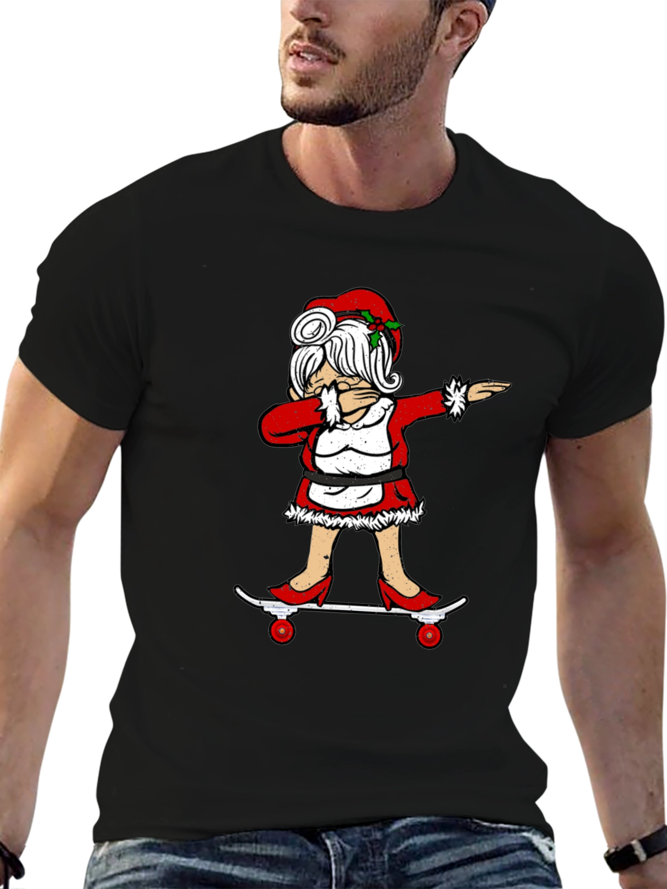 Camiseta Negra con Diseño Navideño Señora Claus Dabbing