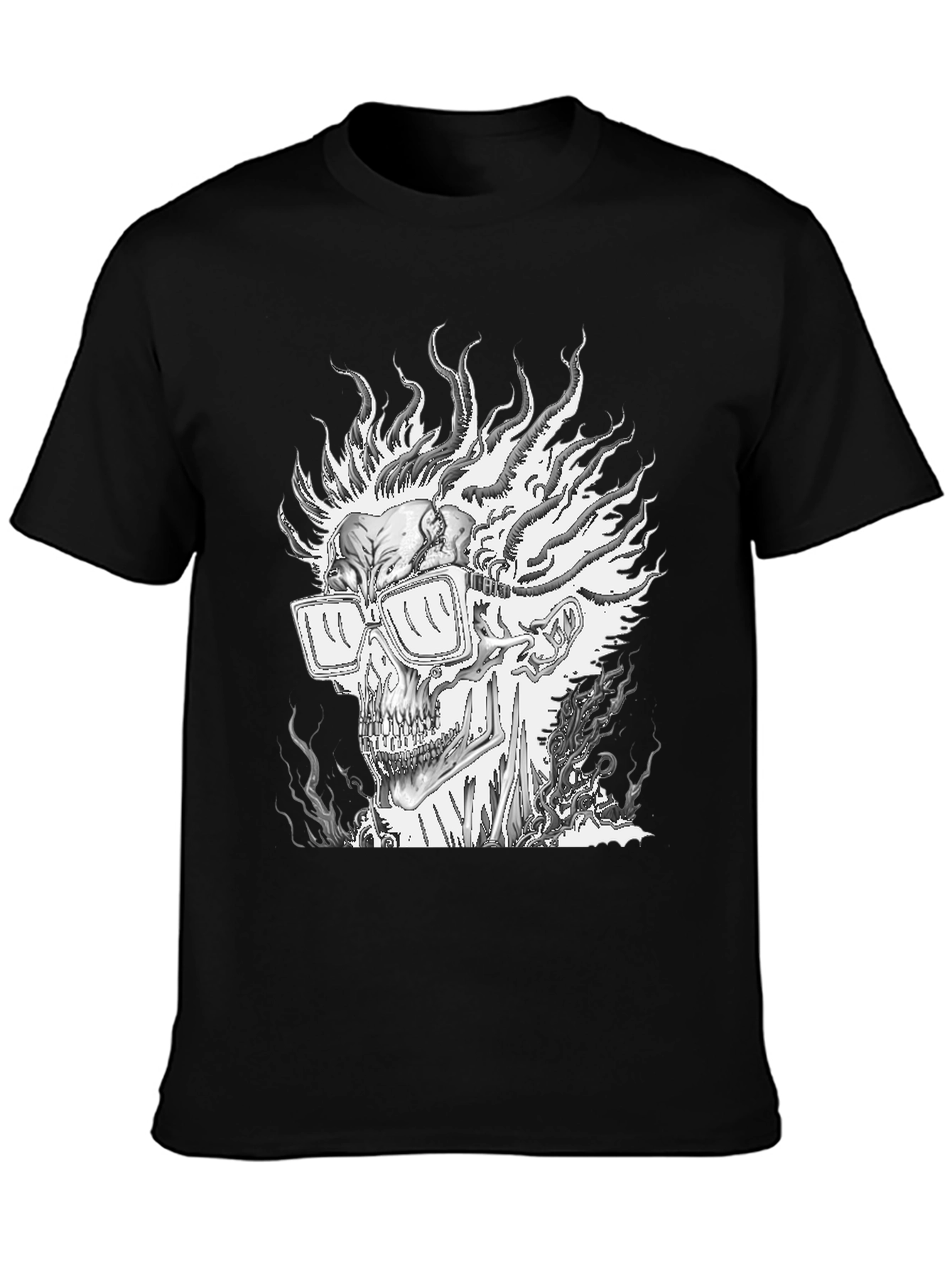 Camiseta Negra con Diseño de Calavera en Llamas