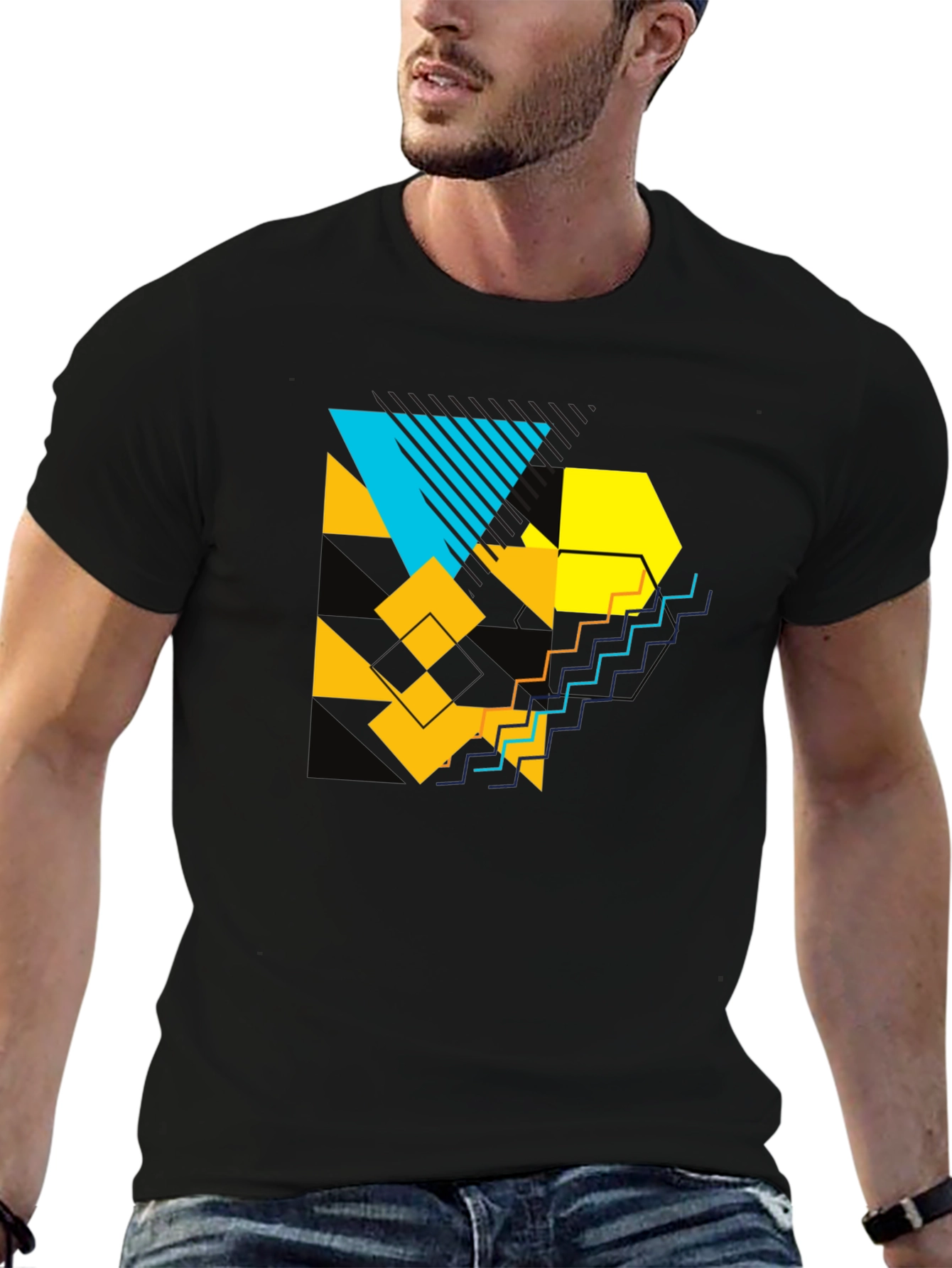 Camiseta Negra con Diseño Geométrico Abstracto