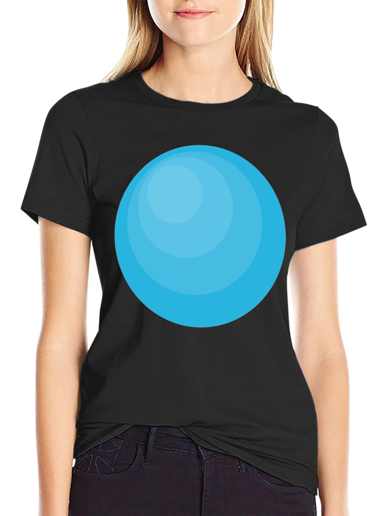 Camiseta Negra con Círculo Azul
