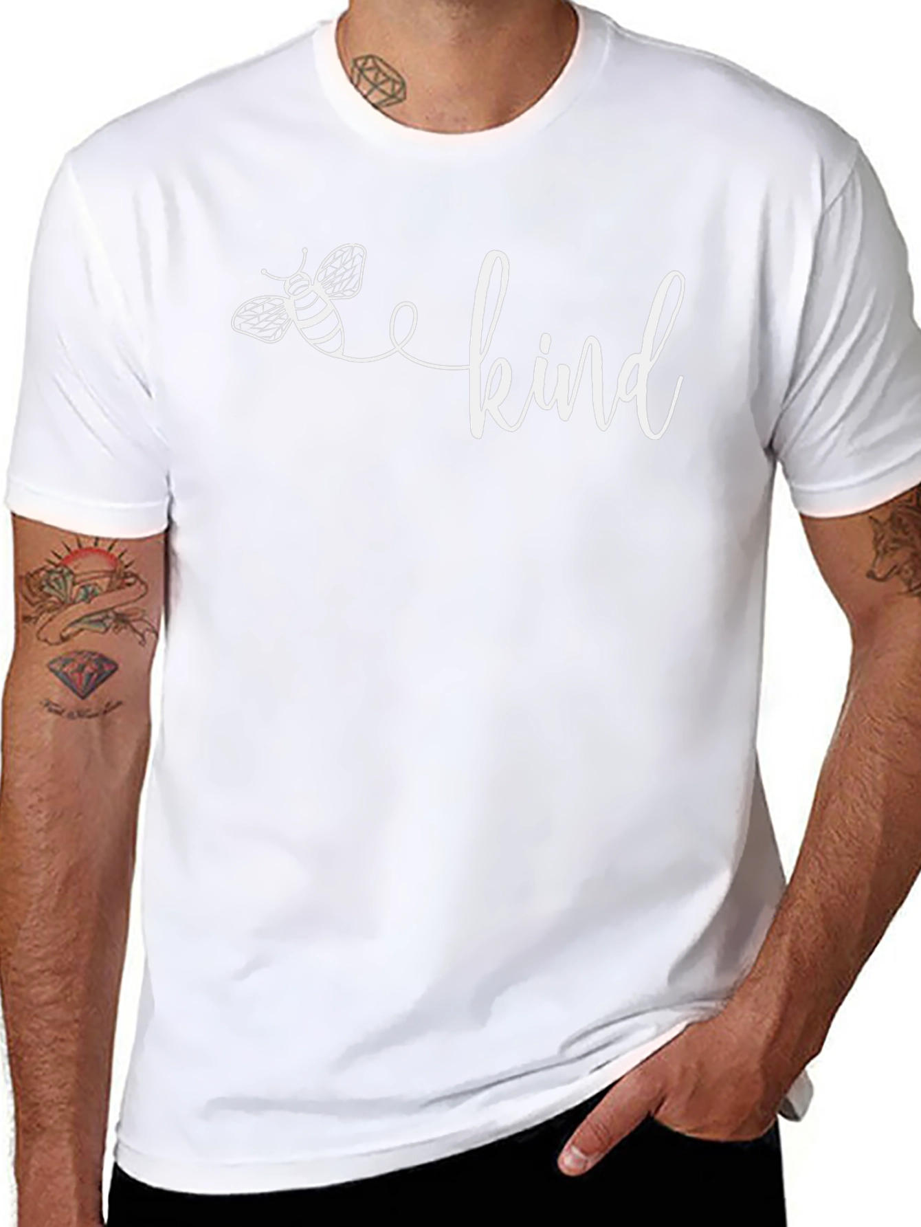 Camiseta Negra Be Kind con Abeja para Hombre