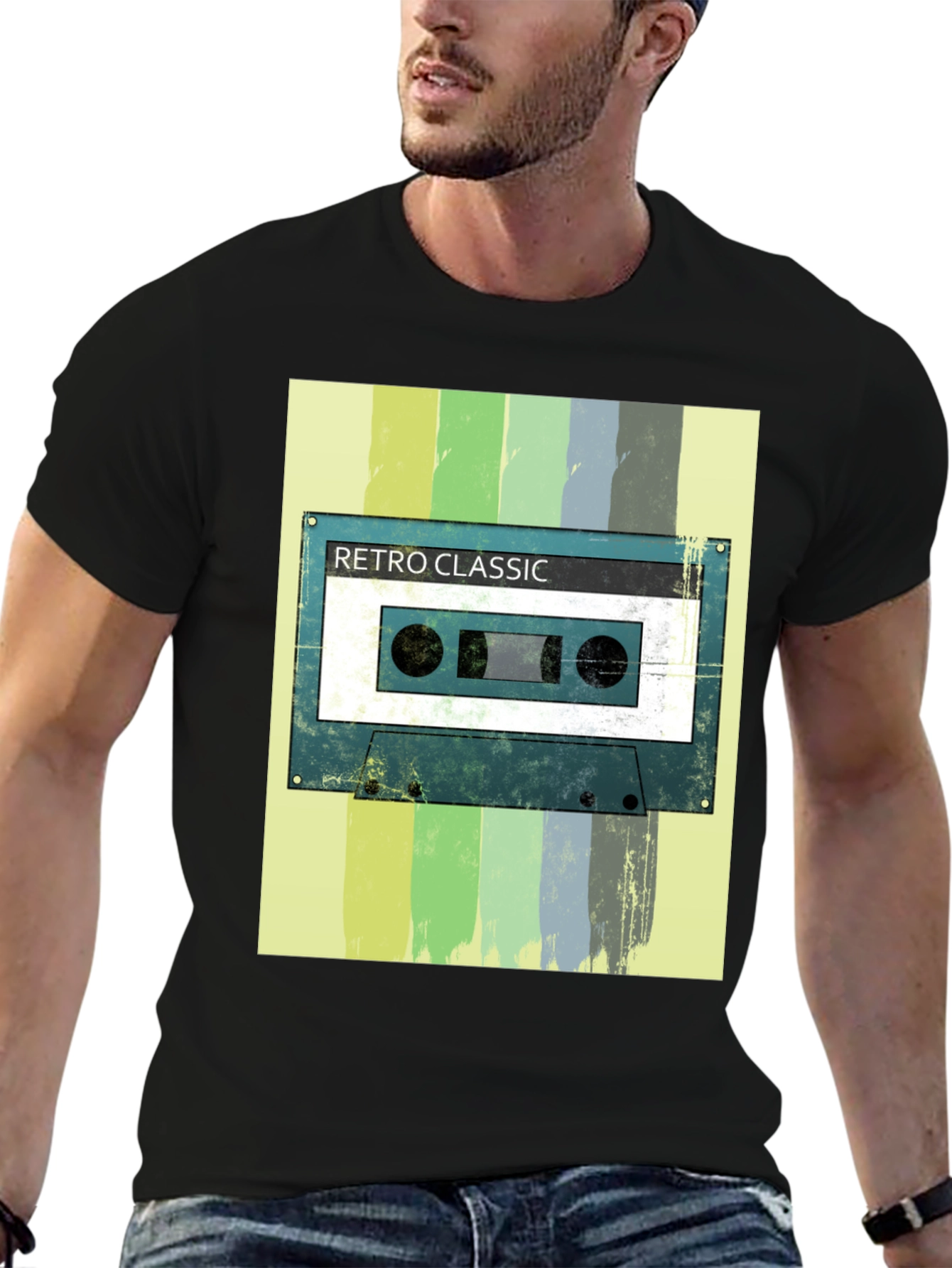 Camiseta Negra con Diseño Retro de Cassette Clásico