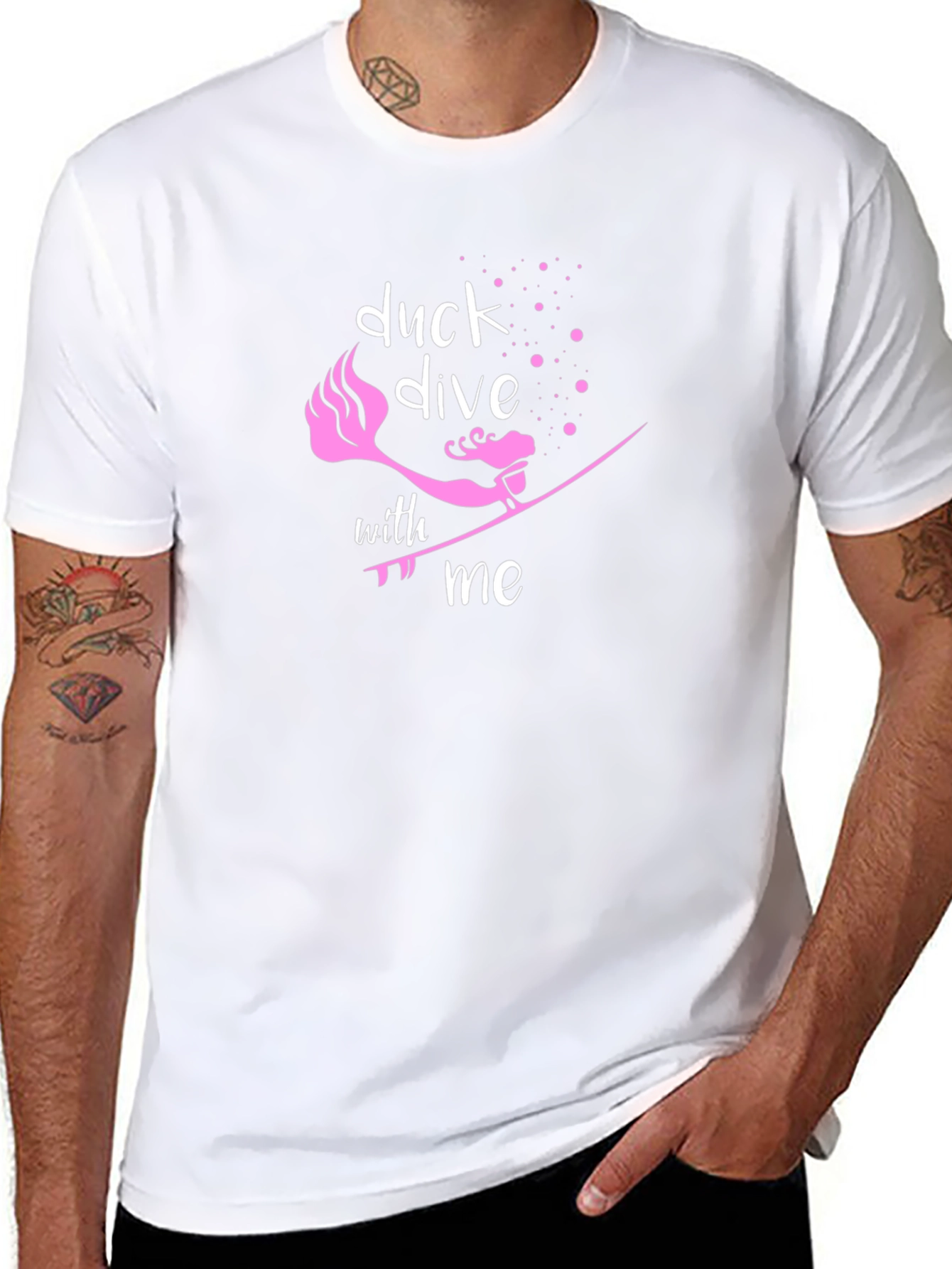 Camiseta Negra Duck Dive With Me para Surfistas