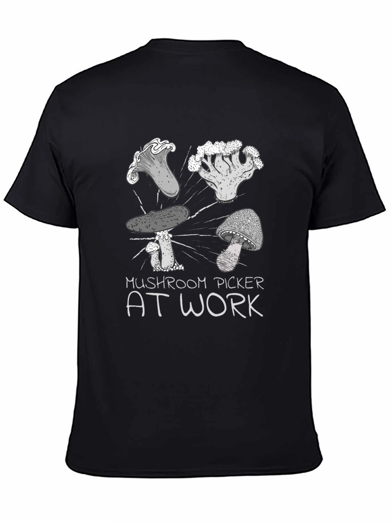Camiseta Negra Mushroom Picker At Work