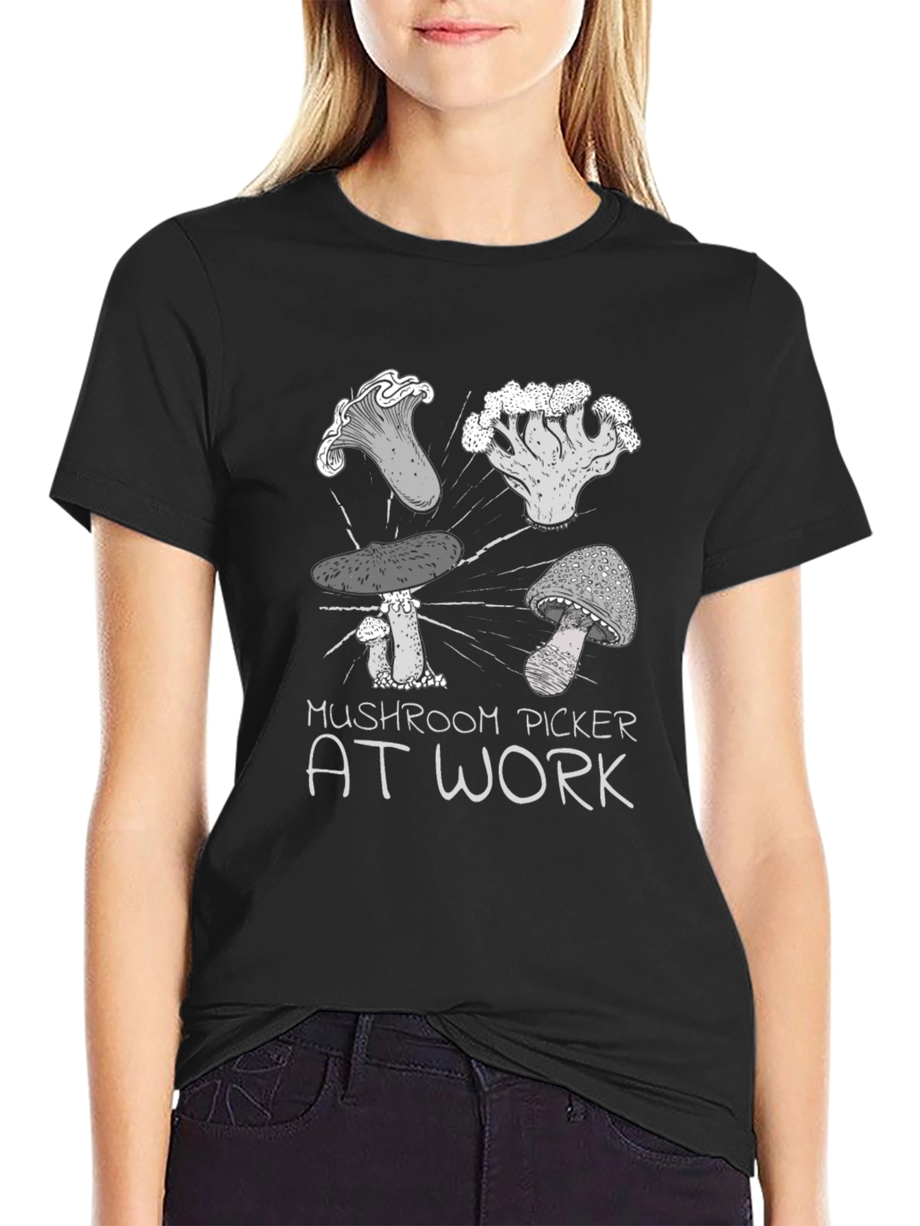 Camiseta Negra Mushroom Picker At Work