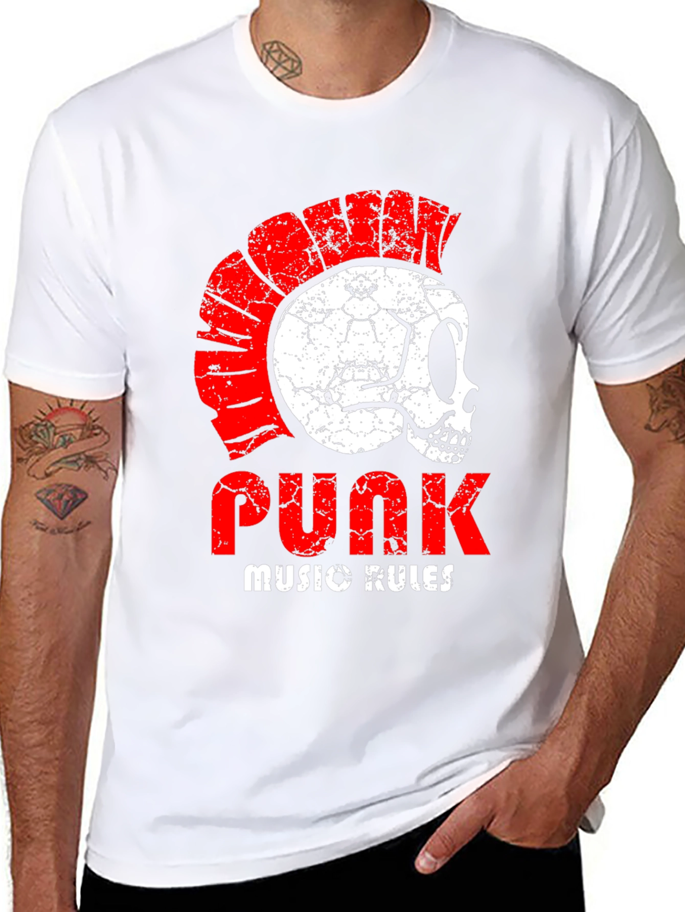 Camiseta Punk Rock con Calavera y Cresta Roja