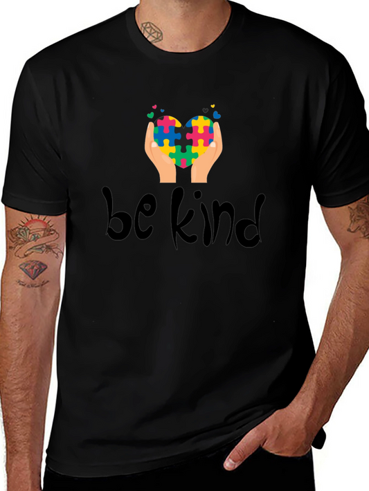 Camiseta Negra Be Kind Corazón Puzzle