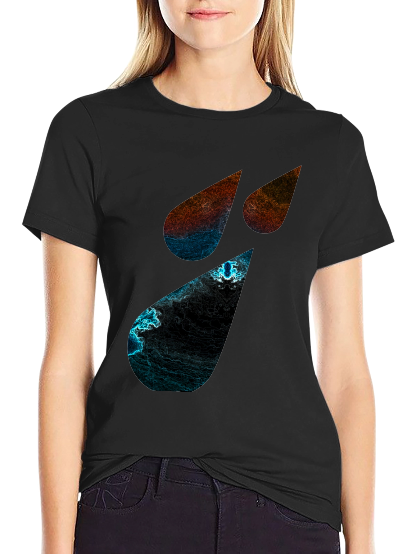 Camiseta Negra con Diseño Abstracto de Lágrimas