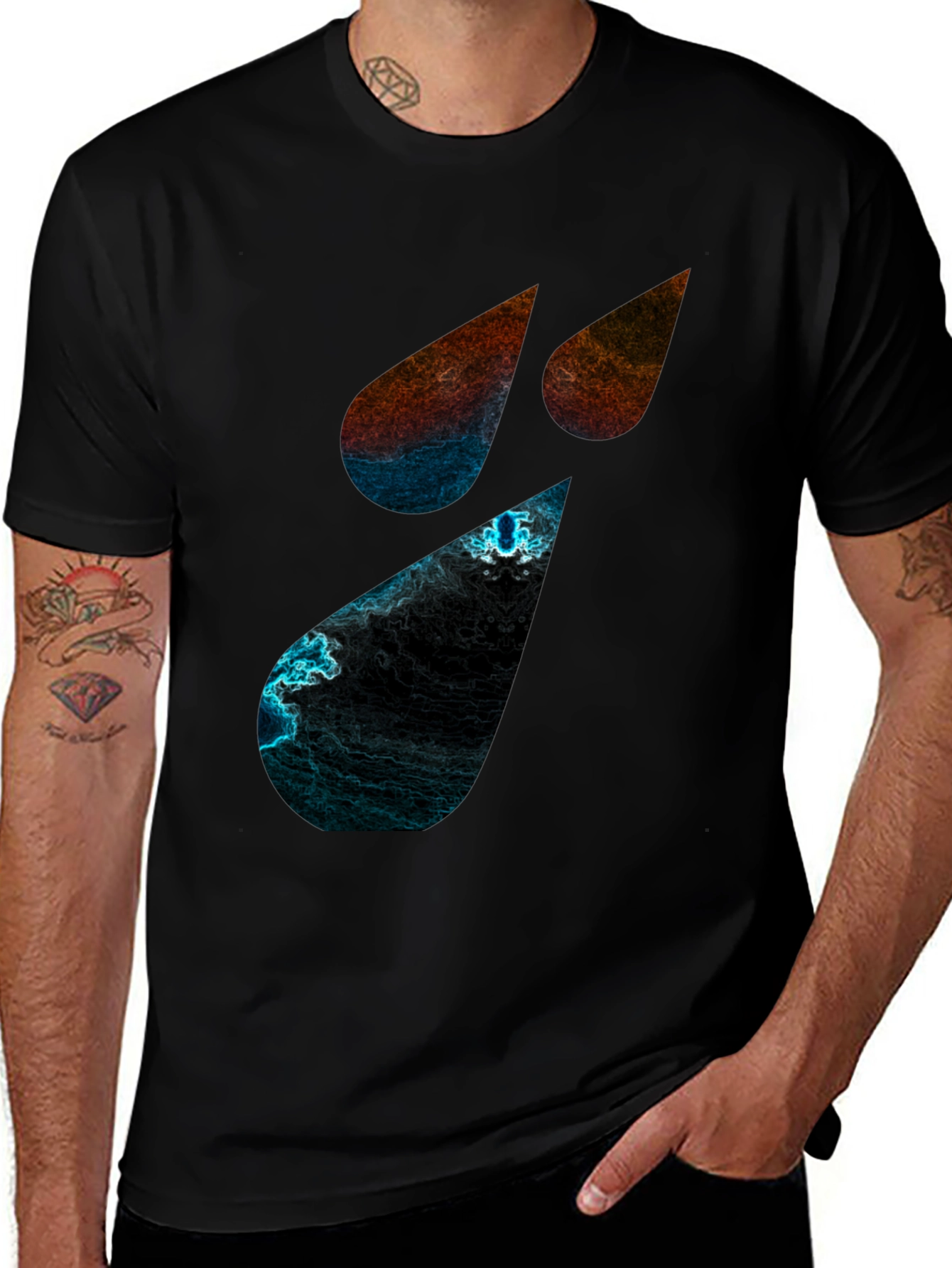 Camiseta Negra con Diseño Abstracto de Lágrimas