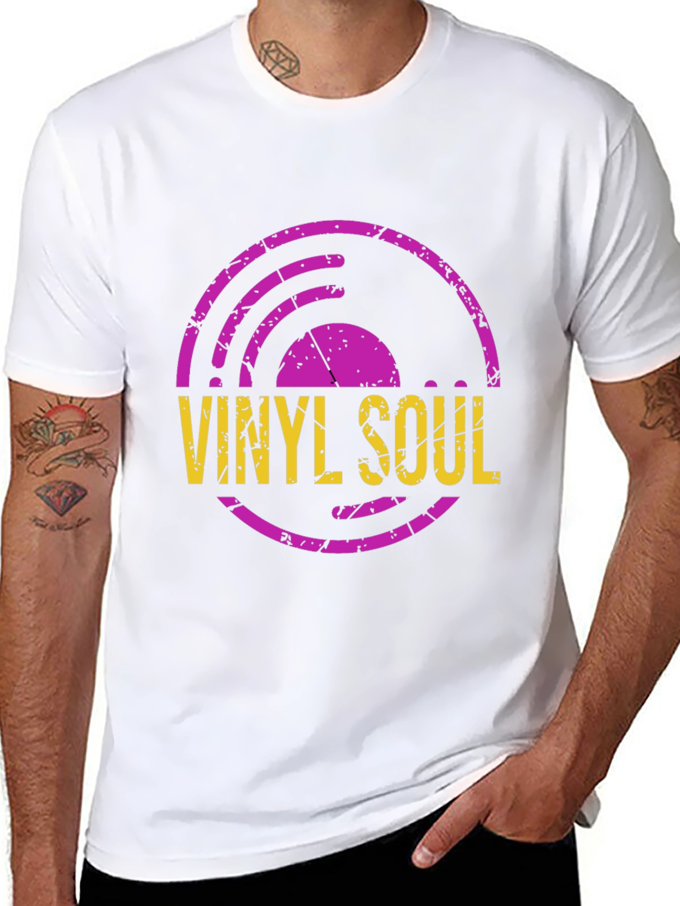 Camiseta Negra con Diseño de Vinilo Soul