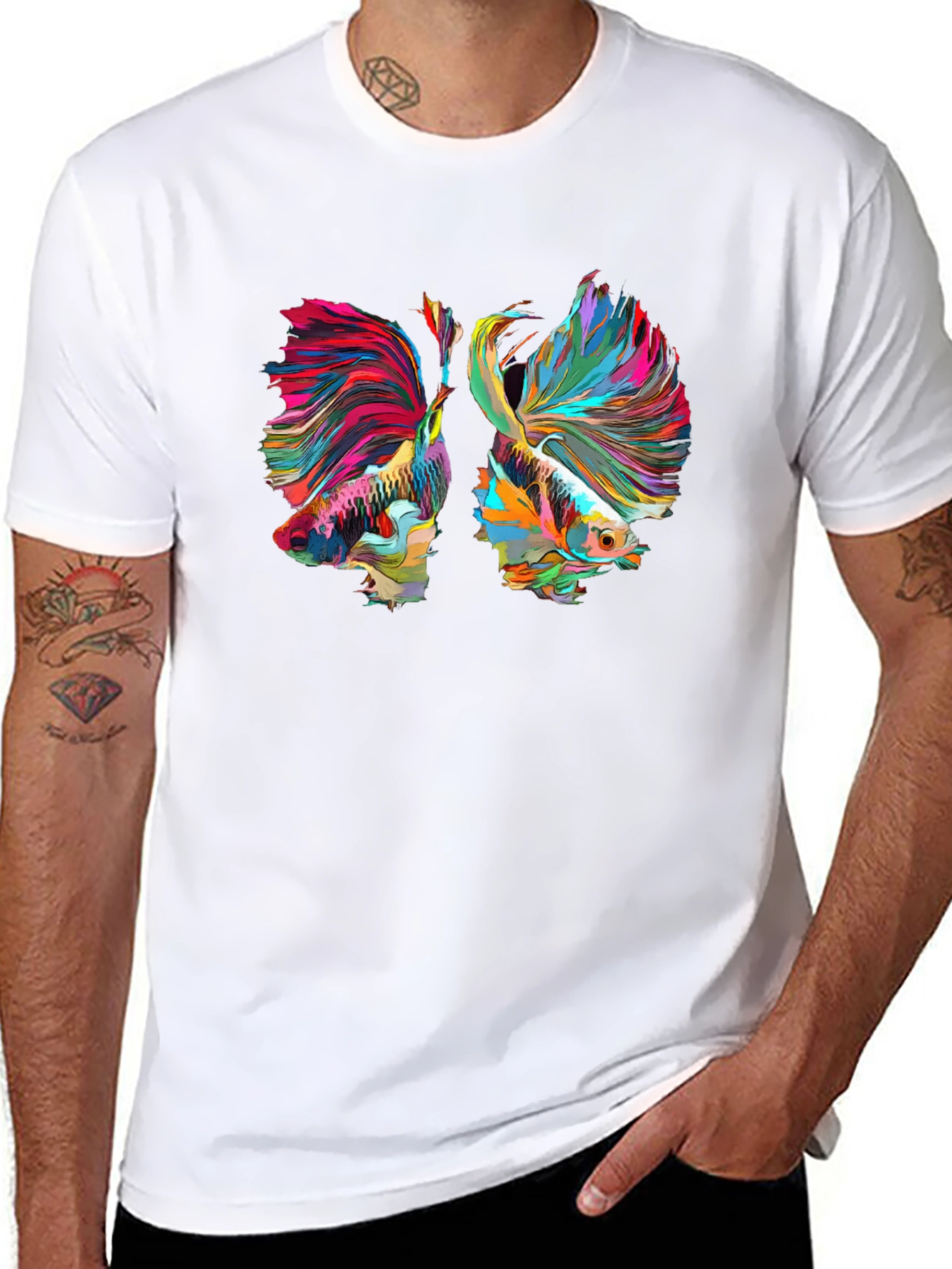 Camiseta Negra con Diseño de Peces Betta Abstractos