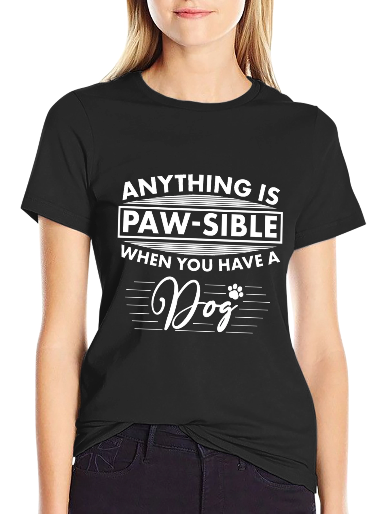 Camiseta Negra Anything is Paw-sible para Amantes de Perros