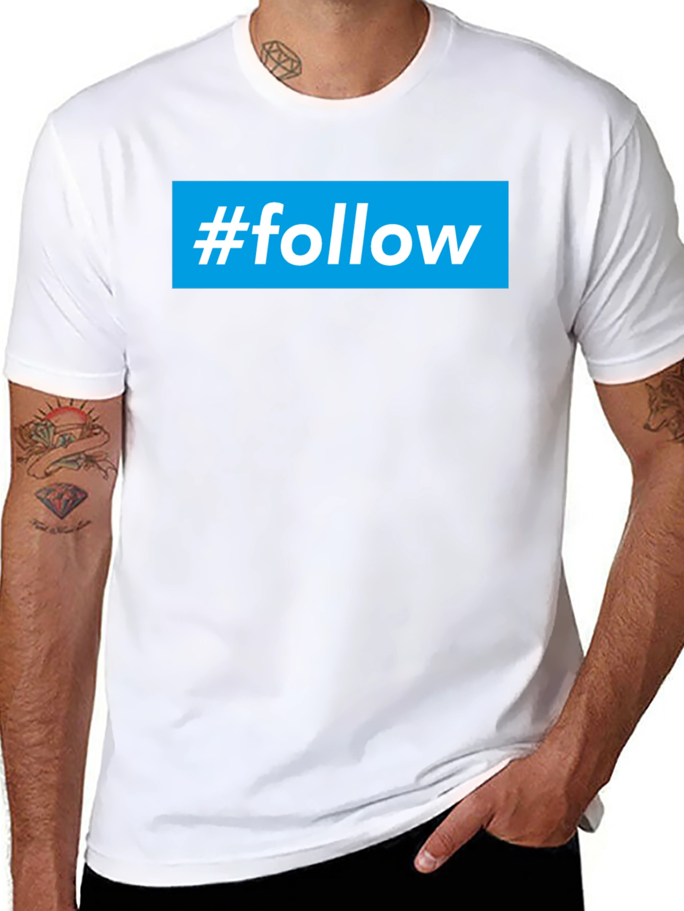 Camiseta Negra #Follow para Redes Sociales