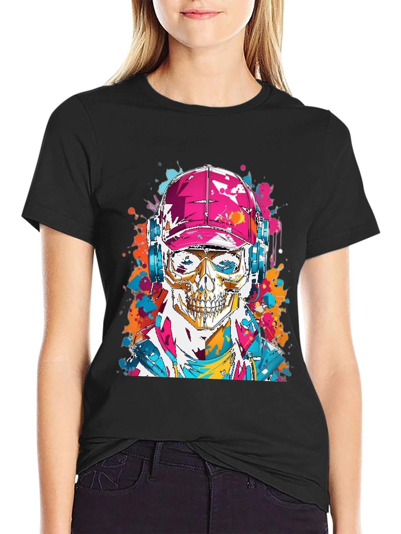 Camiseta Negra con Diseño de Calavera Urbana