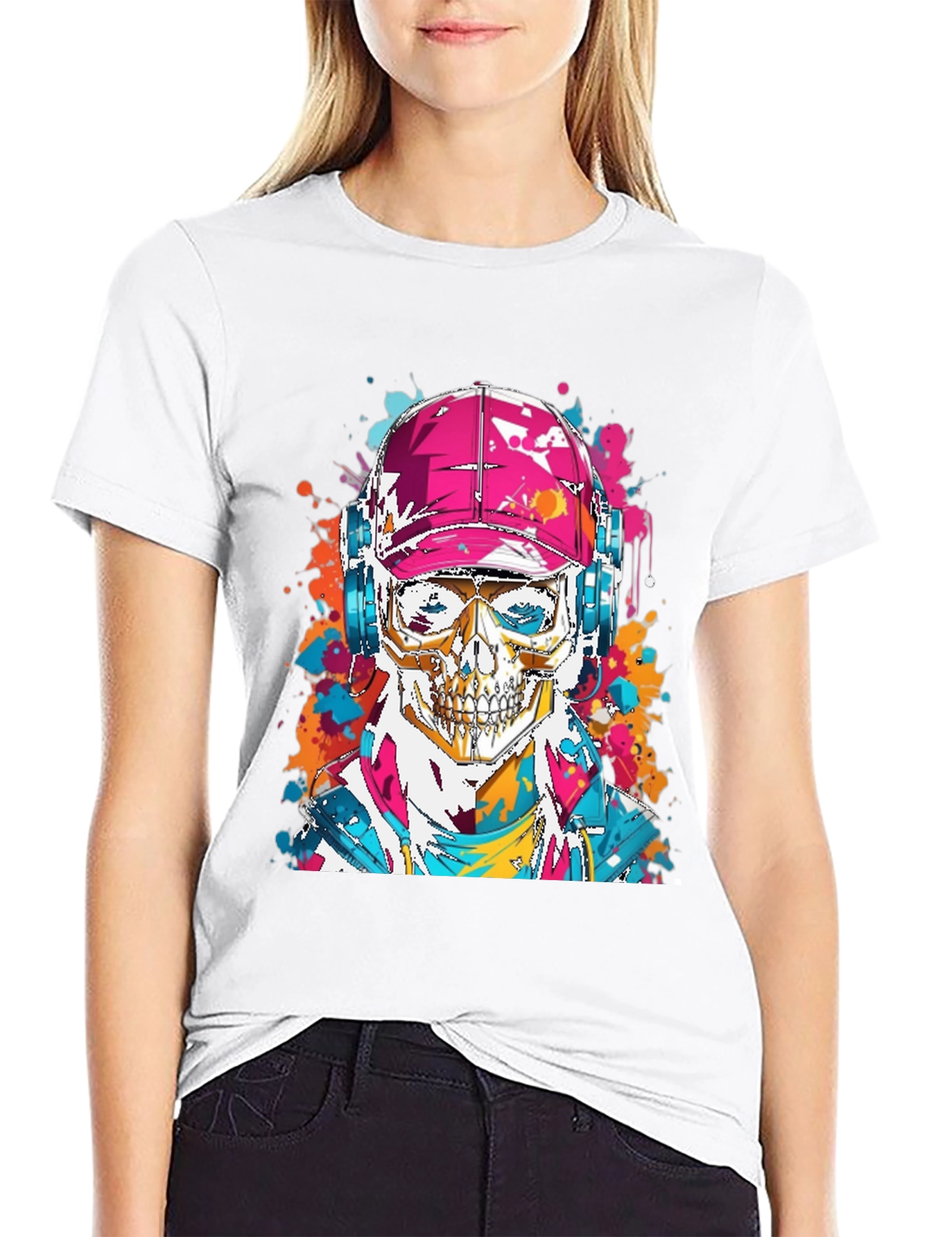 Camiseta Negra con Diseño de Calavera Urbana