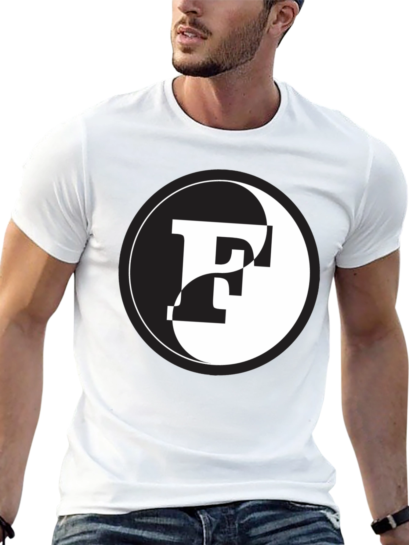 Camiseta Yin Yang con letra F - Diseño único