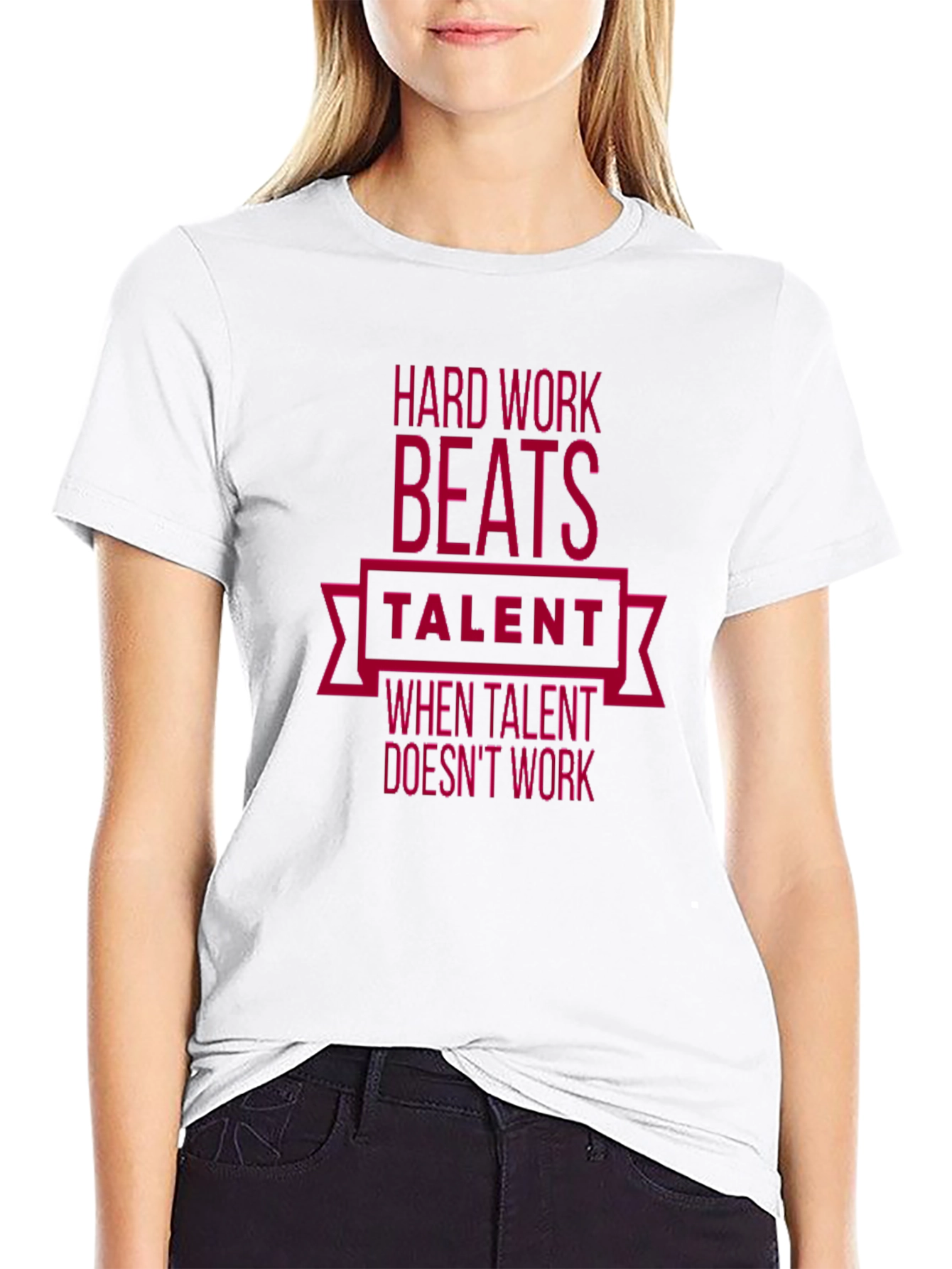 Camiseta Negra Motivacional: Trabajo Duro Vence al Talento