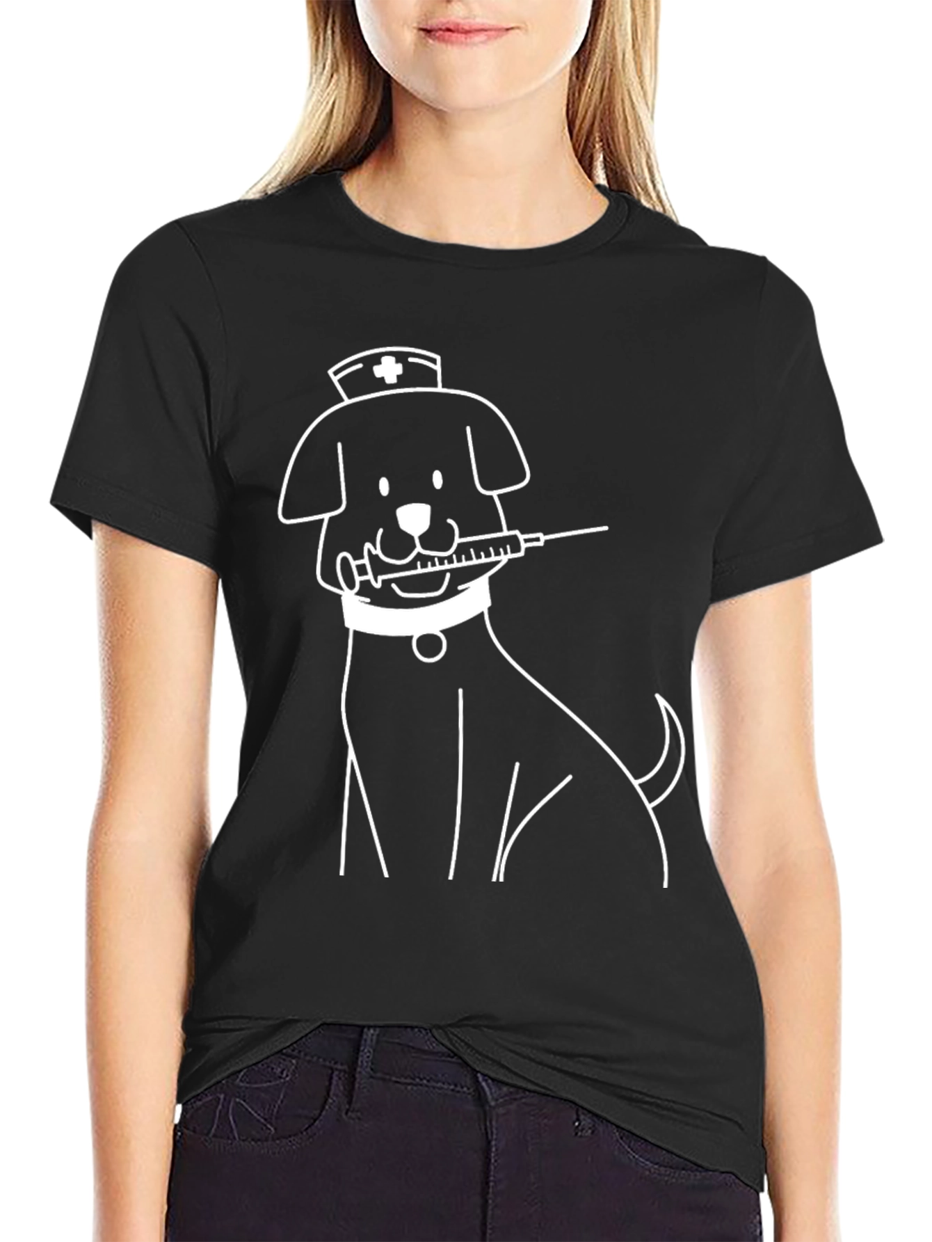 Camiseta Negra con Diseño de Perro Enfermero