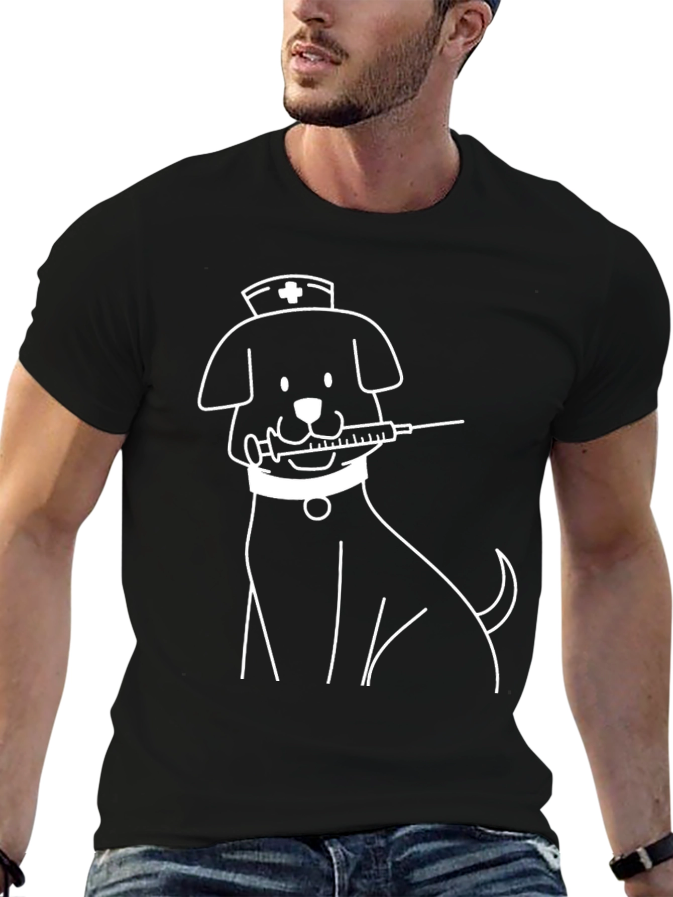 Camiseta Negra con Diseño de Perro Enfermero