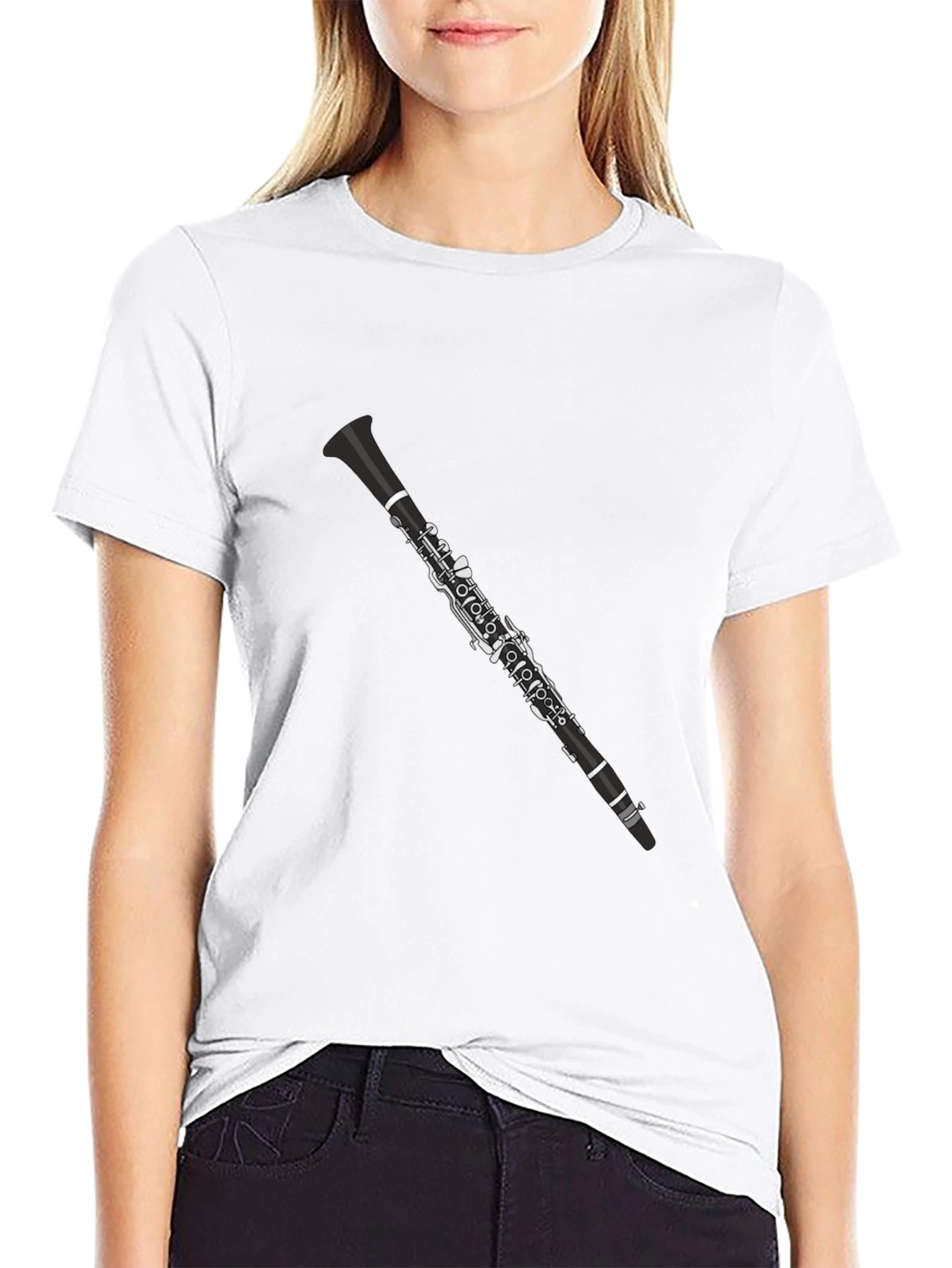 Camiseta Negra con Diseño de Clarinete para Músicos
