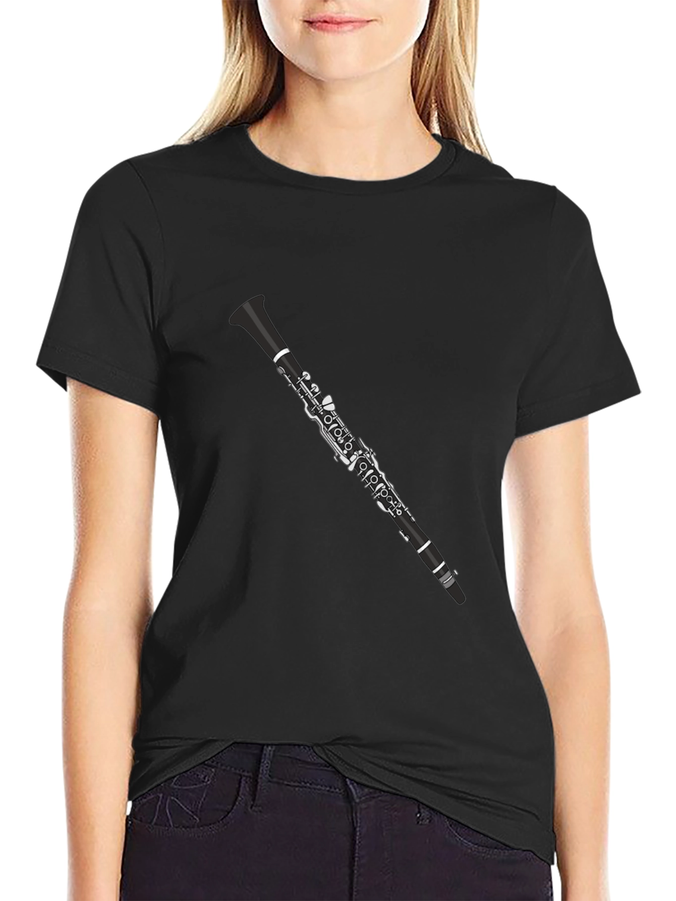 Camiseta Negra con Diseño de Clarinete para Músicos