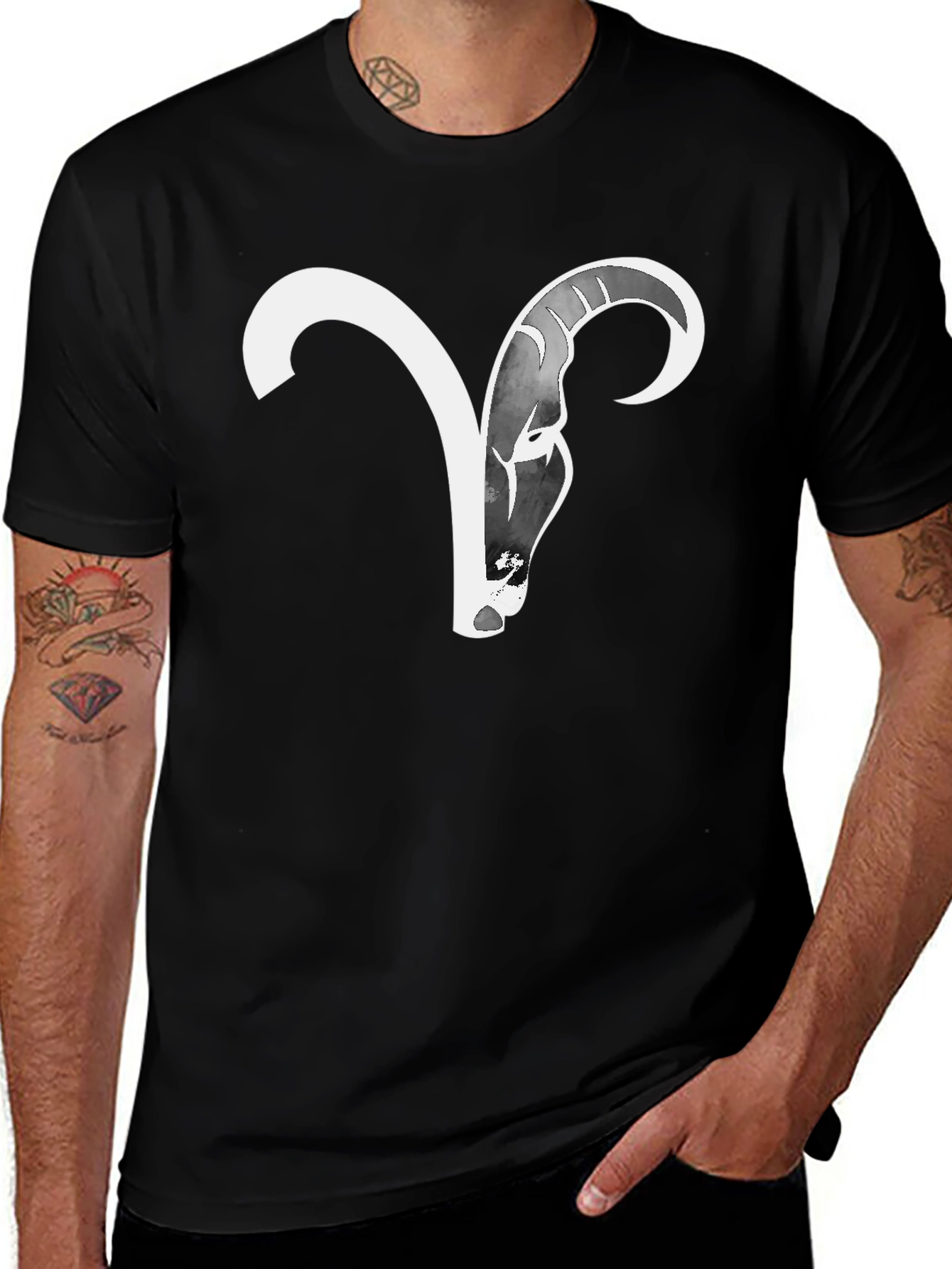 Camiseta Negra Aries Zodiaco Diseño Moderno