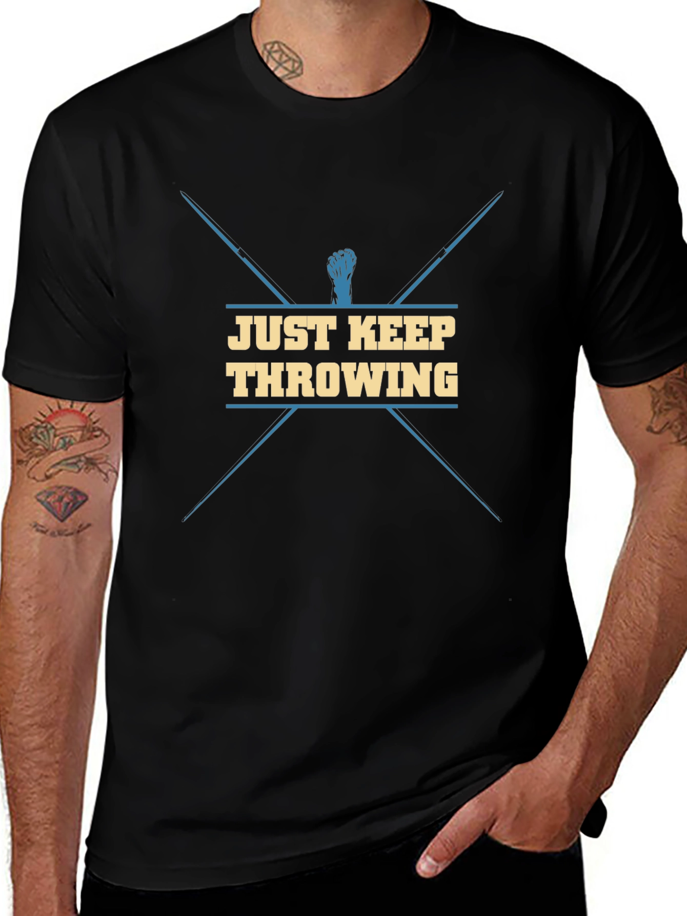 Camiseta Negra Just Keep Throwing