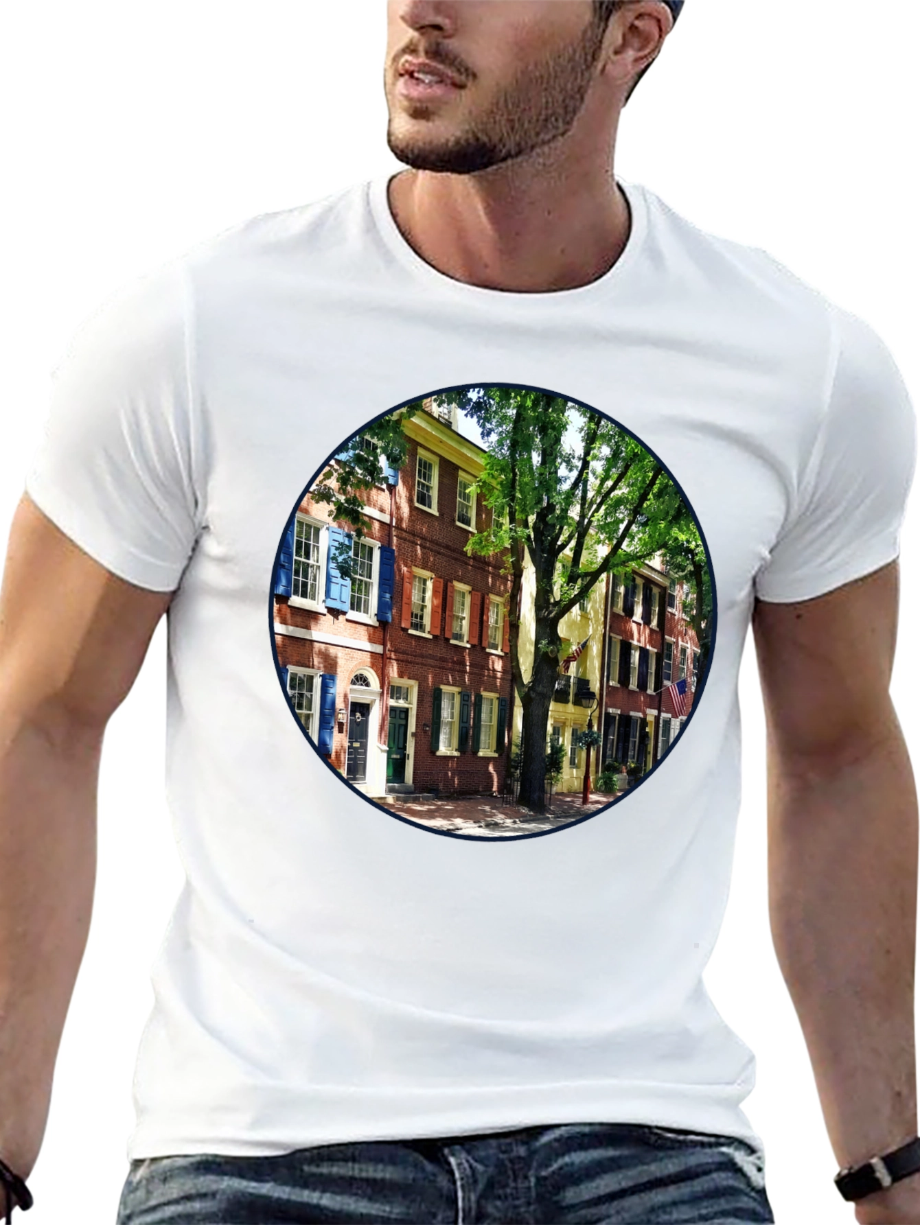 Camiseta Urbana con Diseño Arquitectónico Clásico