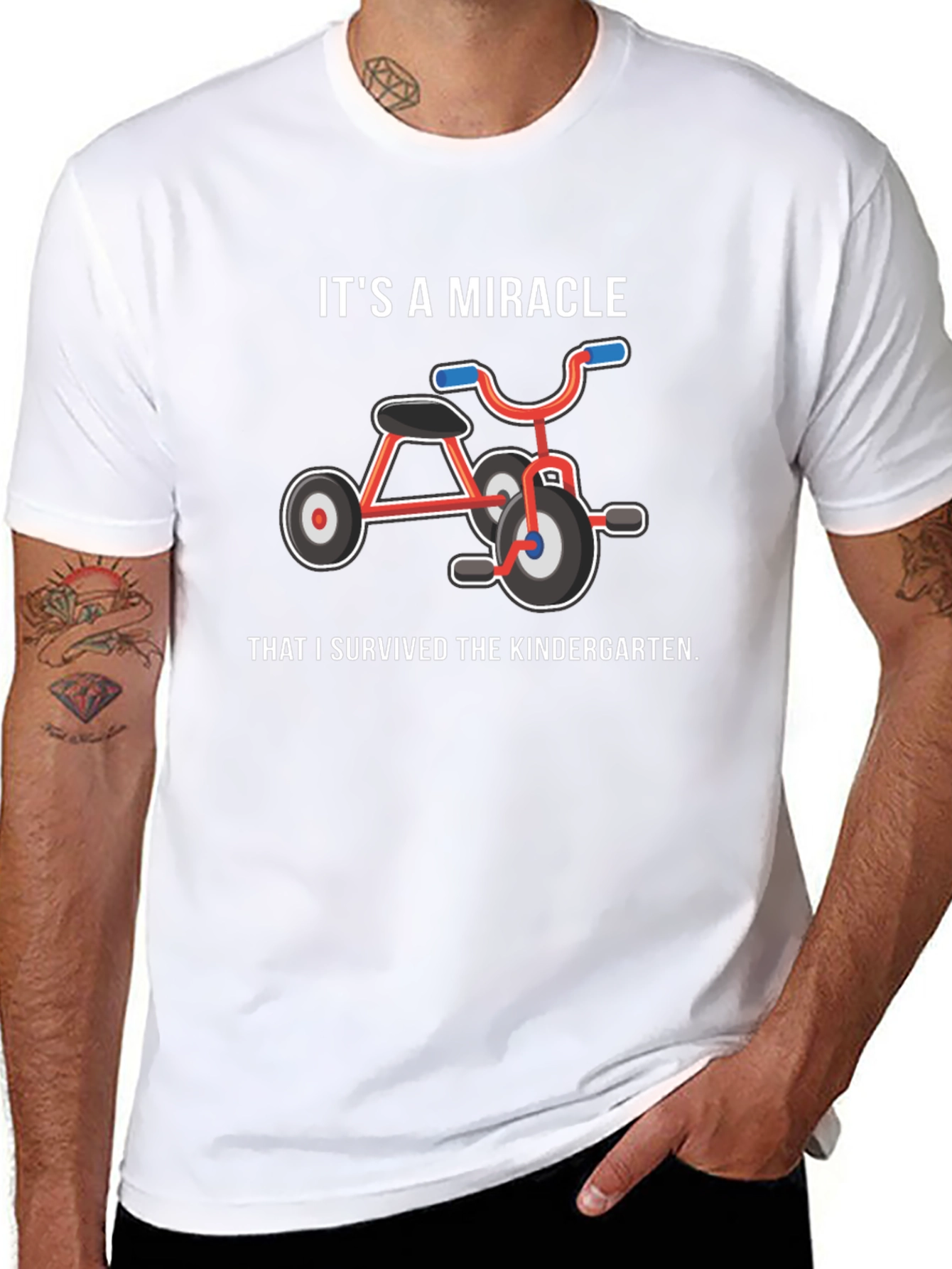 Camiseta Negra: ¡Sobreviví al Jardín de Niños!
