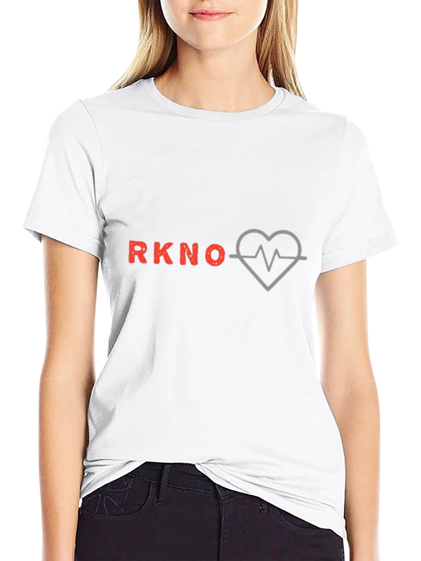 Camiseta Negra Estampada RKNO Corazón