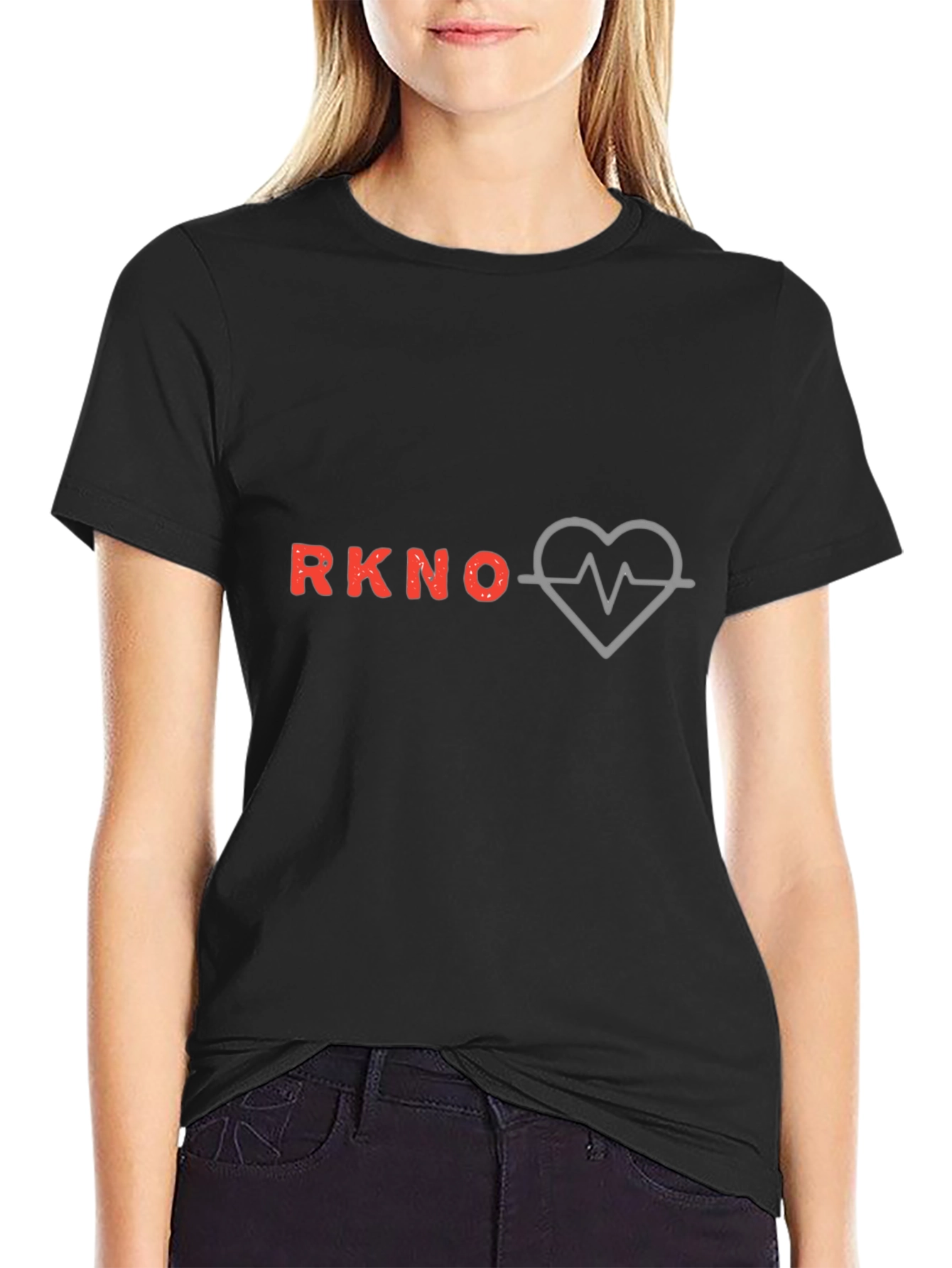 Camiseta Negra Estampada RKNO Corazón