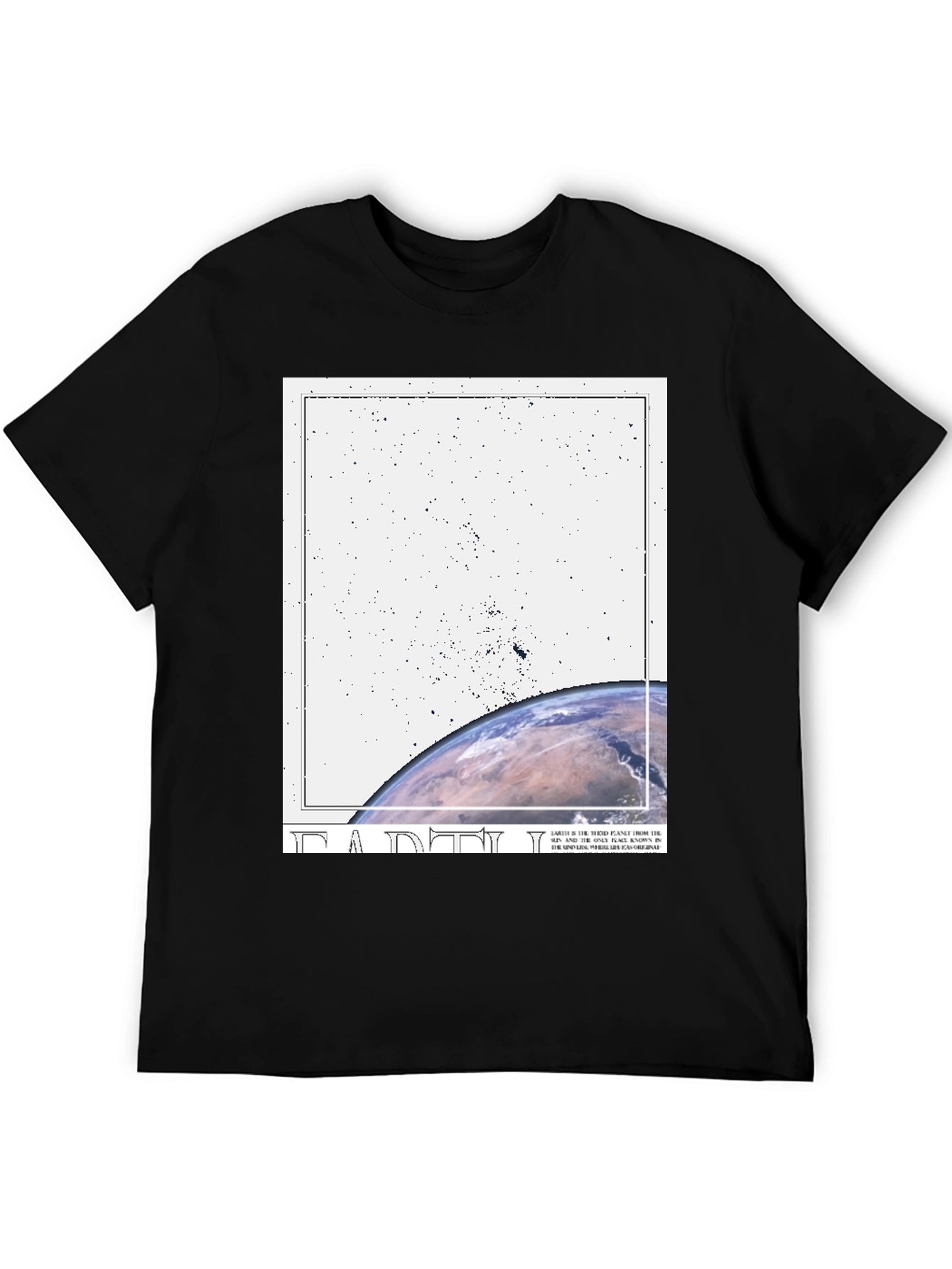 Camiseta Negra Estampada con Diseño Planeta Tierra
