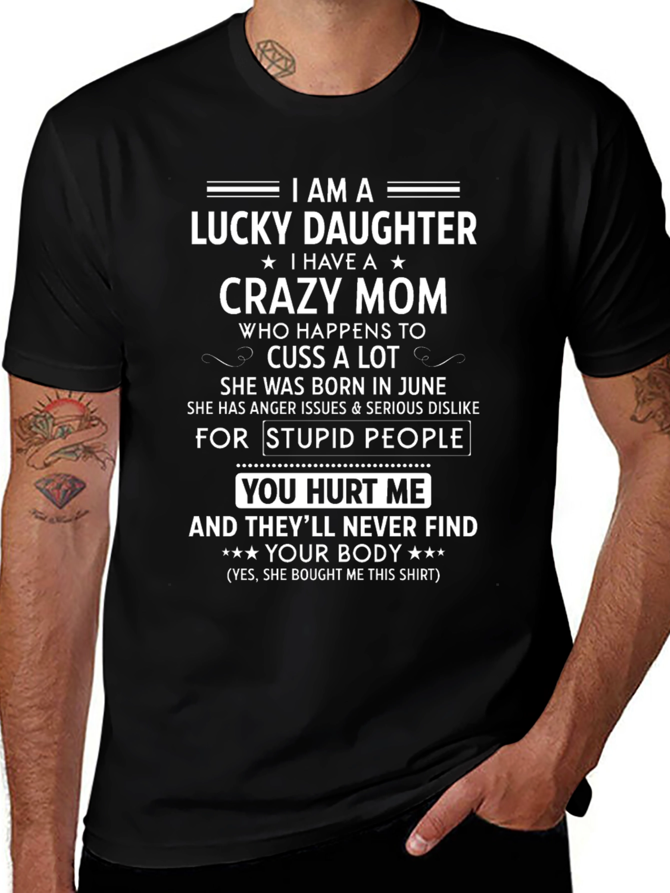 Camiseta Lucky Daughter con Mensaje Divertido para Madres