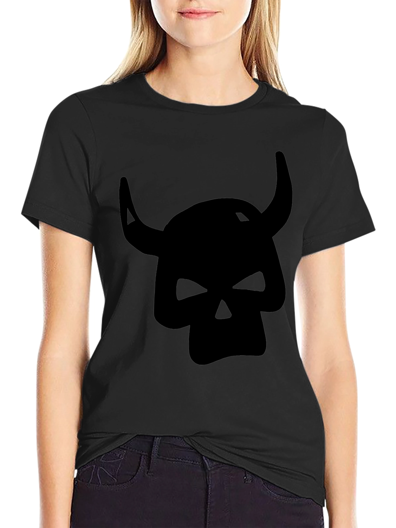 Camiseta Negra con Diseño de Cráneo con Cuernos
